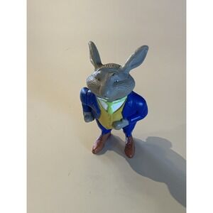 2011 Easter Bunny Dad Rabbit Egg Flinger 3.5" Burger King Action Figure Hop